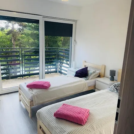 Dom Caloroczny Nad Jeziorem Do 10 Osob Okolo 60km Od Morza