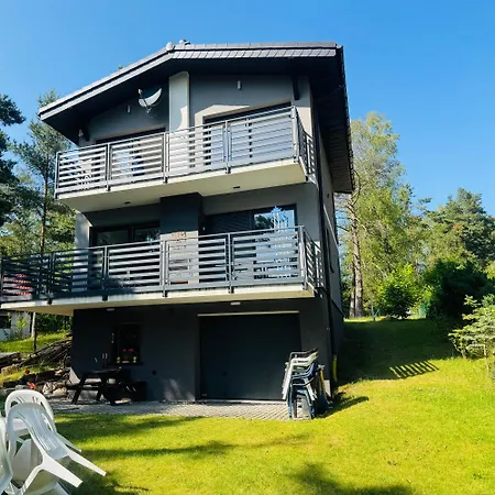 Appartement Dom Caloroczny Nad Jeziorem Do 10 Osob Okolo 60km Od Morza